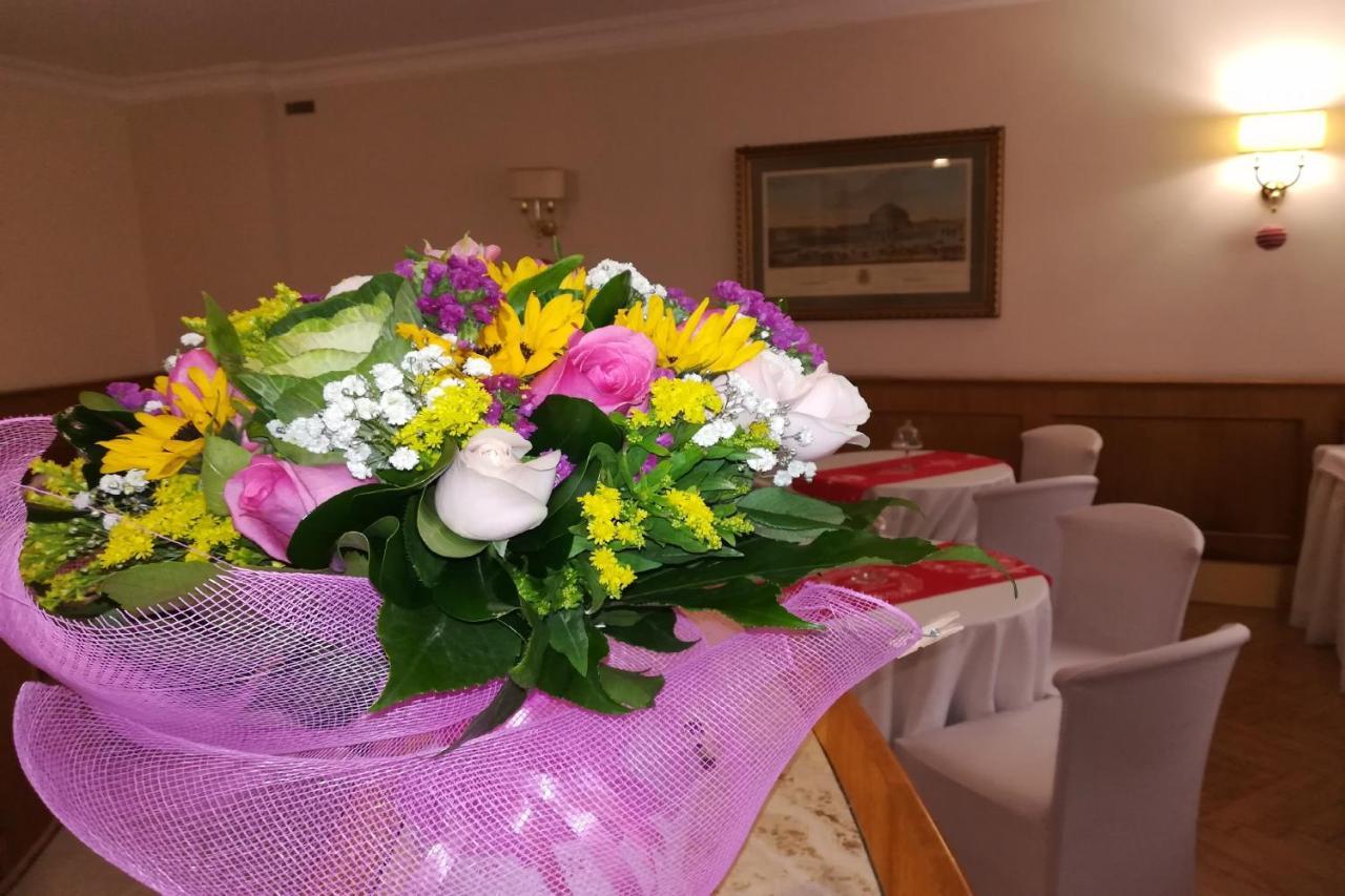 Hotel Leopardi Napoli Dış mekan fotoğraf