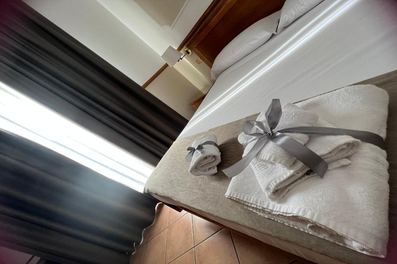 Hotel Leopardi Napoli Dış mekan fotoğraf