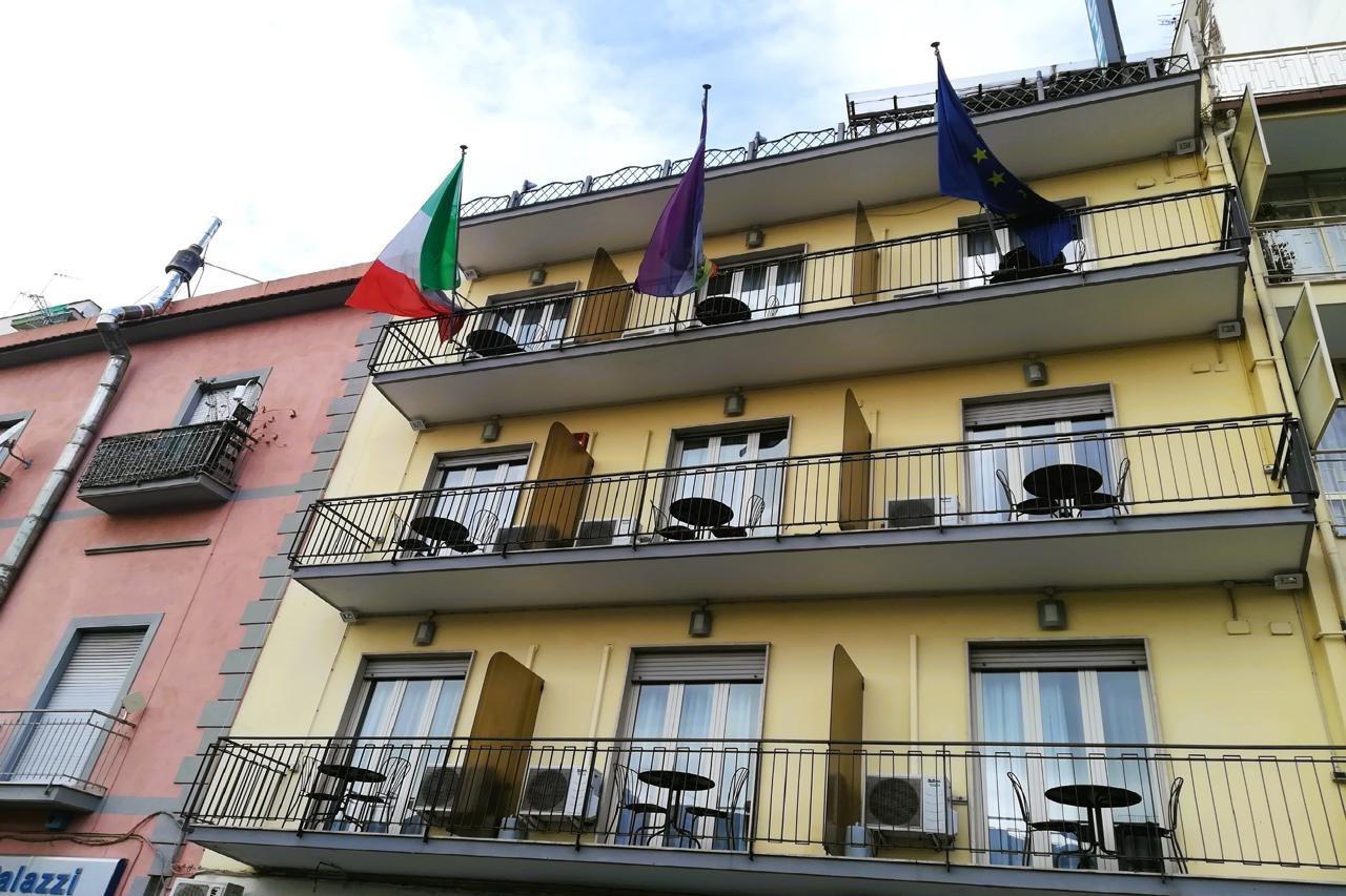 Hotel Leopardi Napoli Dış mekan fotoğraf